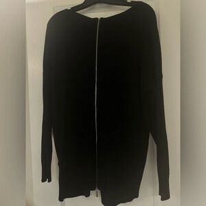Lulu’s Black Zipper Back Sweater